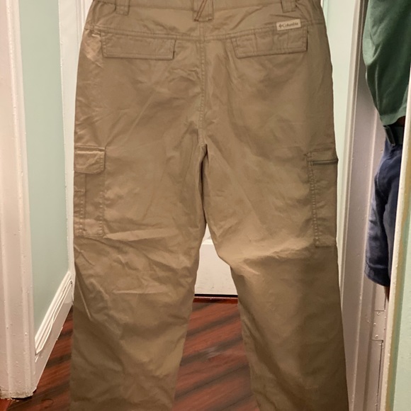 Hiking cargo pants never worn - Picture 6 of 7